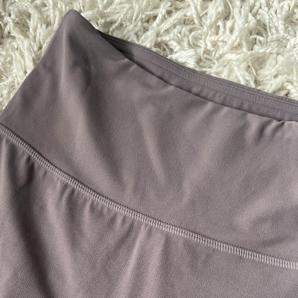 Medium No Front Seam High Waisted Yoga Leggings 7/8 Length - Picture 5 of 8